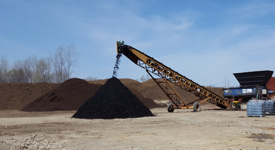 Mulch Production at Country Oaks Landscape Supply